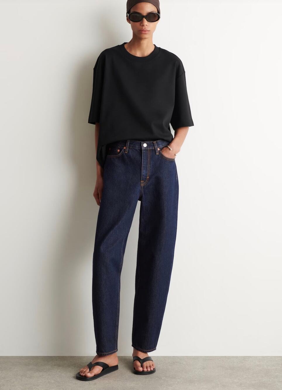 COS Arch Tapered Jeans Women’s 26 Dark Indigo High Rise Ankle 100% Cotton EUC